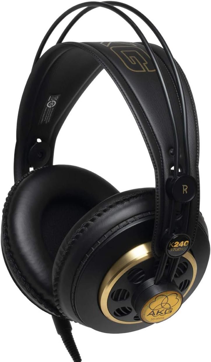 AKG K371 Professional Studio